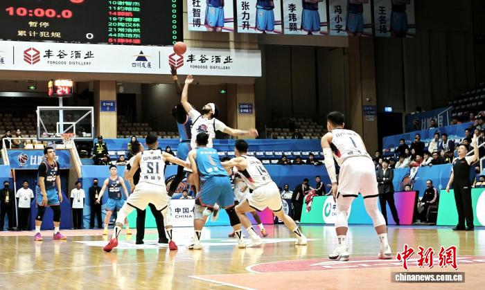 四川男篮惨败山东男篮 连败场次刷新纪录