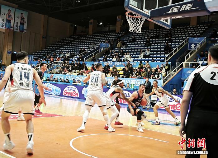四川男篮惨败山东男篮 连败场次刷新纪录