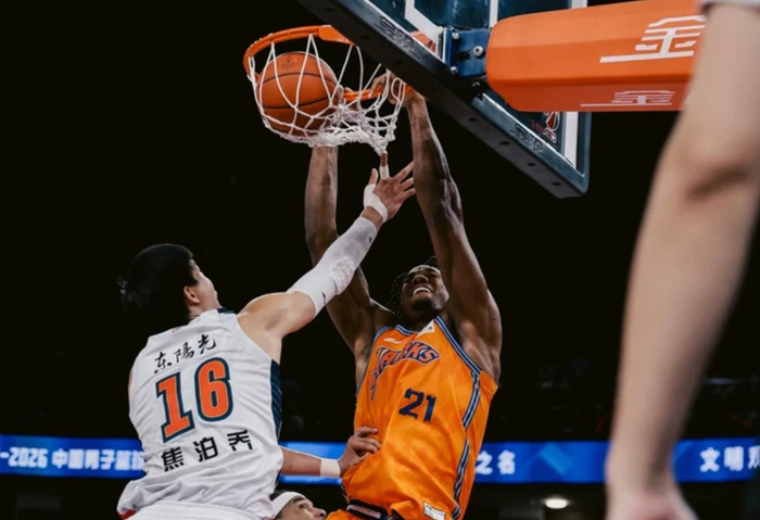 CBA常规赛第29轮五大惨案：广东新疆惨败 北京爆