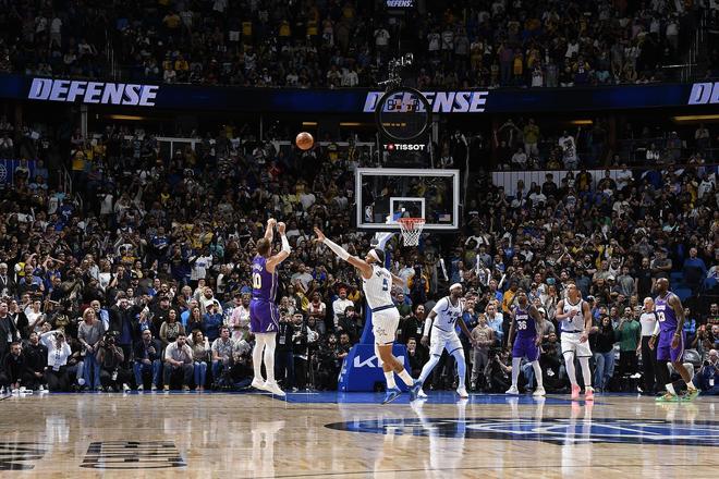 肯纳德三分绝杀助湖人豪取9连胜 詹姆斯冲击生涯