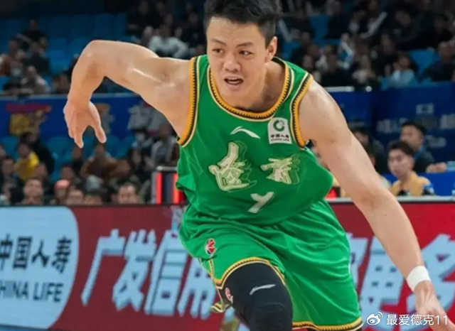 辽宁男篮惨败北京姜宇星低迷成败因，双输局面