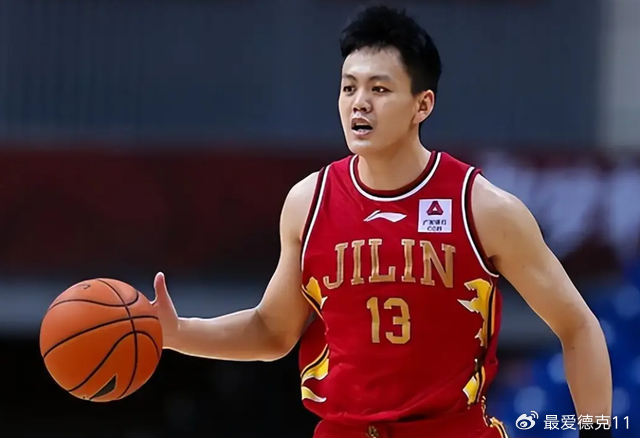 辽宁男篮惨败北京姜宇星低迷成败因，双输局面