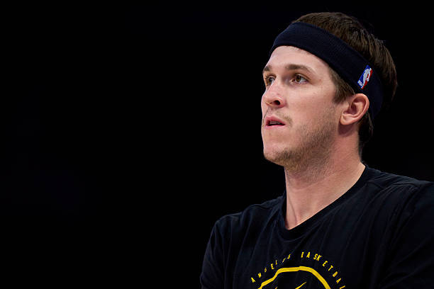 湖人核心里夫斯或缺席季后赛首轮 球队调整策略