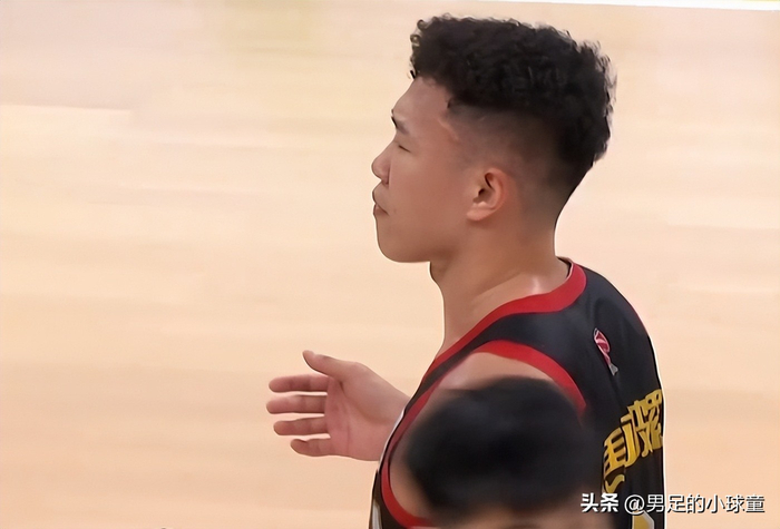 CBA25-26赛季常规赛最佳阵容预测：高诗岩领衔第一